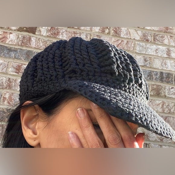 Black knitted thick woven knit hat winter - Picture 1 of 14